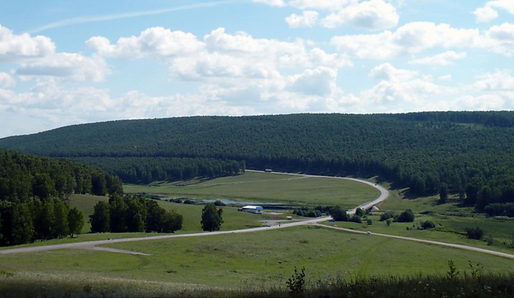 Экскурсии Большеустьикинскому